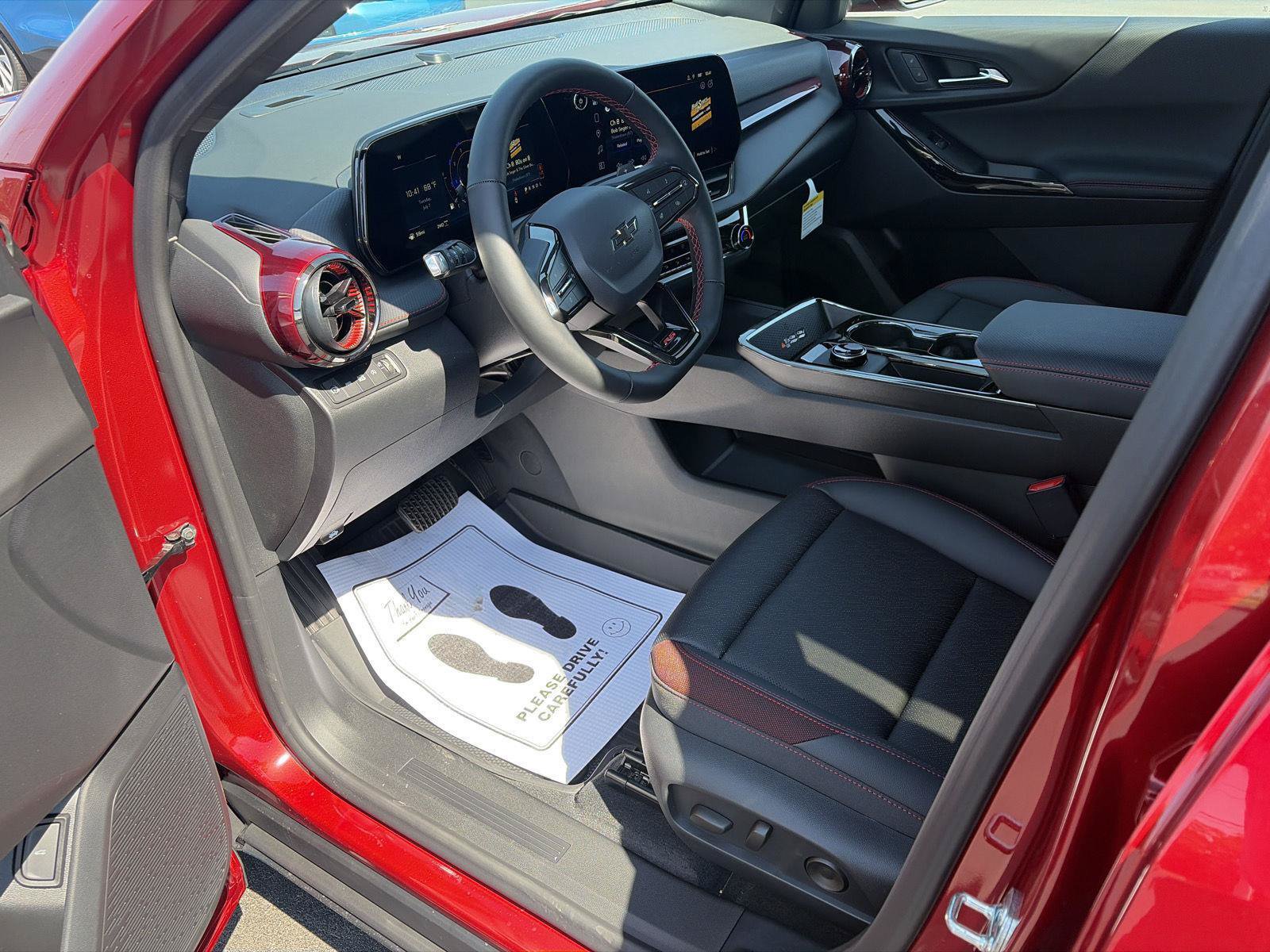 New 2027 Chevrolet Equinox RS w/ Safety and Technology Package AWD/4WD image 18