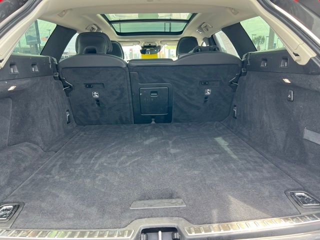 Used 2020 Volvo V90 T6 Cross Country image 21