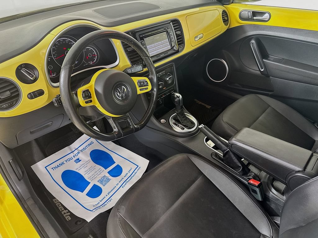 Used 2013 Volkswagen Beetle 2.5 FWD image 10