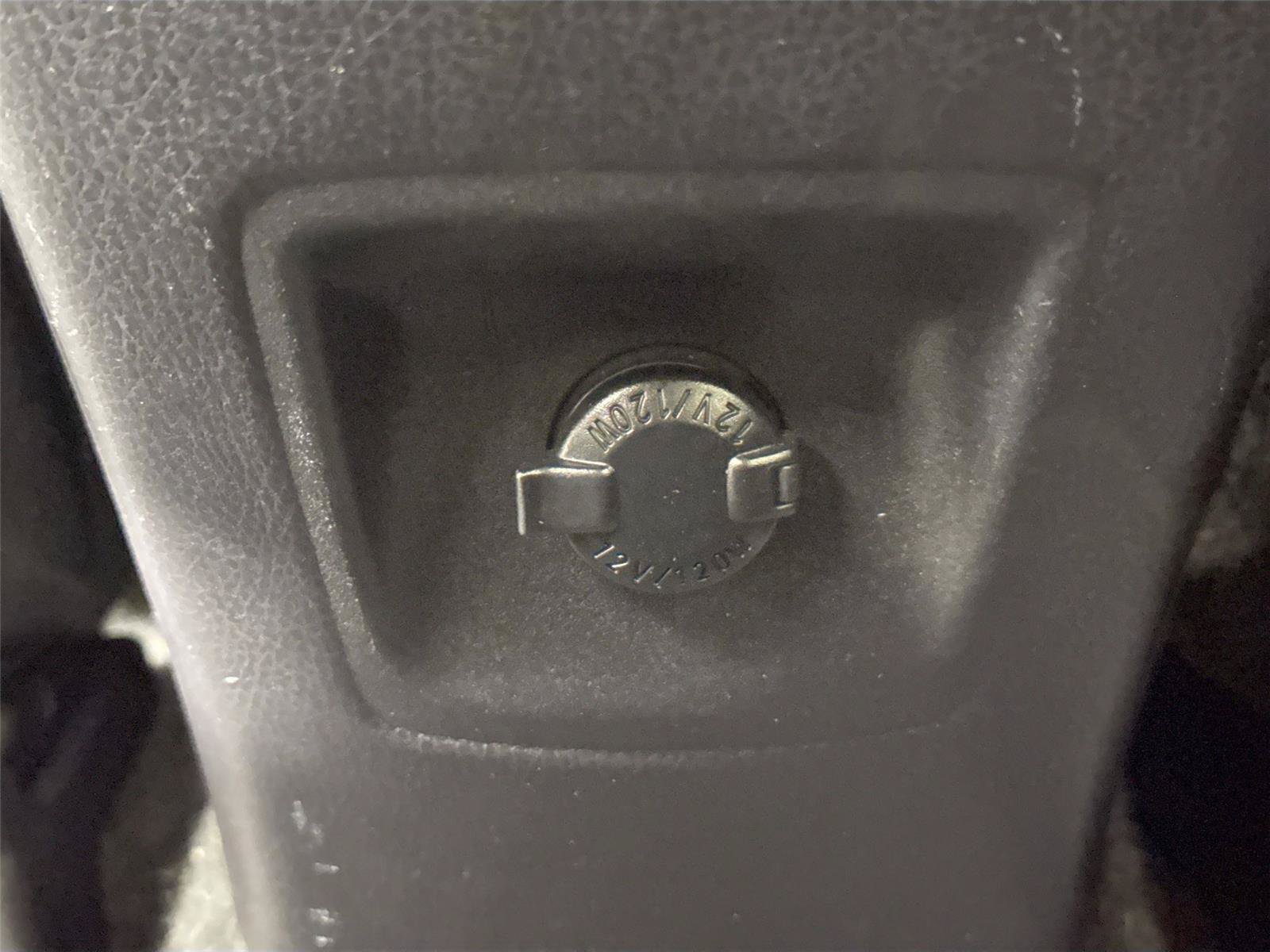Used 2017 Toyota RAV4 XLE FWD image 35