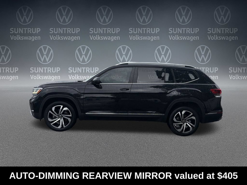 Used 2023 Volkswagen Atlas SEL AWD/4WD image 2