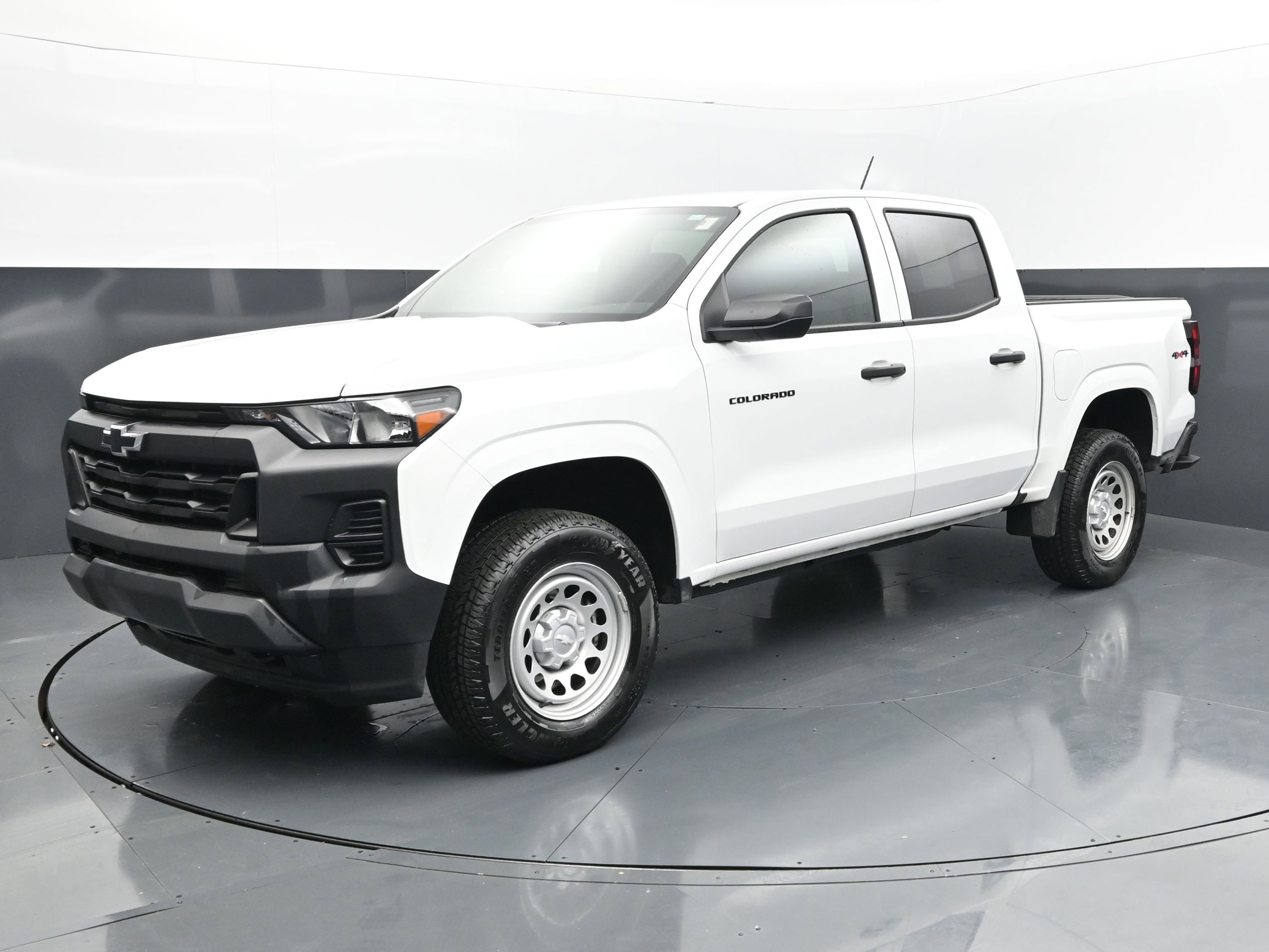 Used 2025 Chevrolet Colorado W/T
