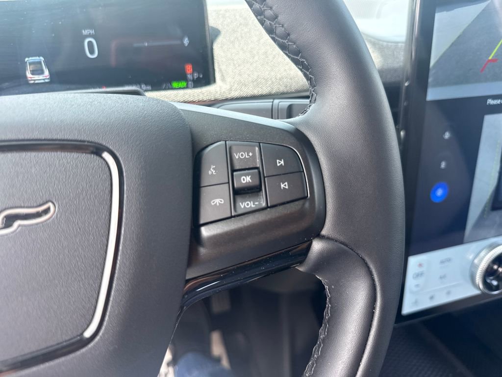 Used 2025 Ford Mustang Mach-E Premium image 41
