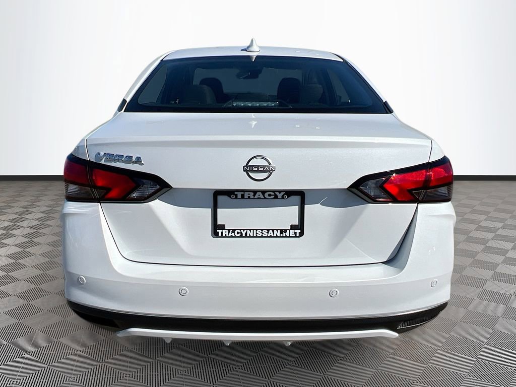 Used 2025 Nissan Versa SV w/ Trunk Package image 6