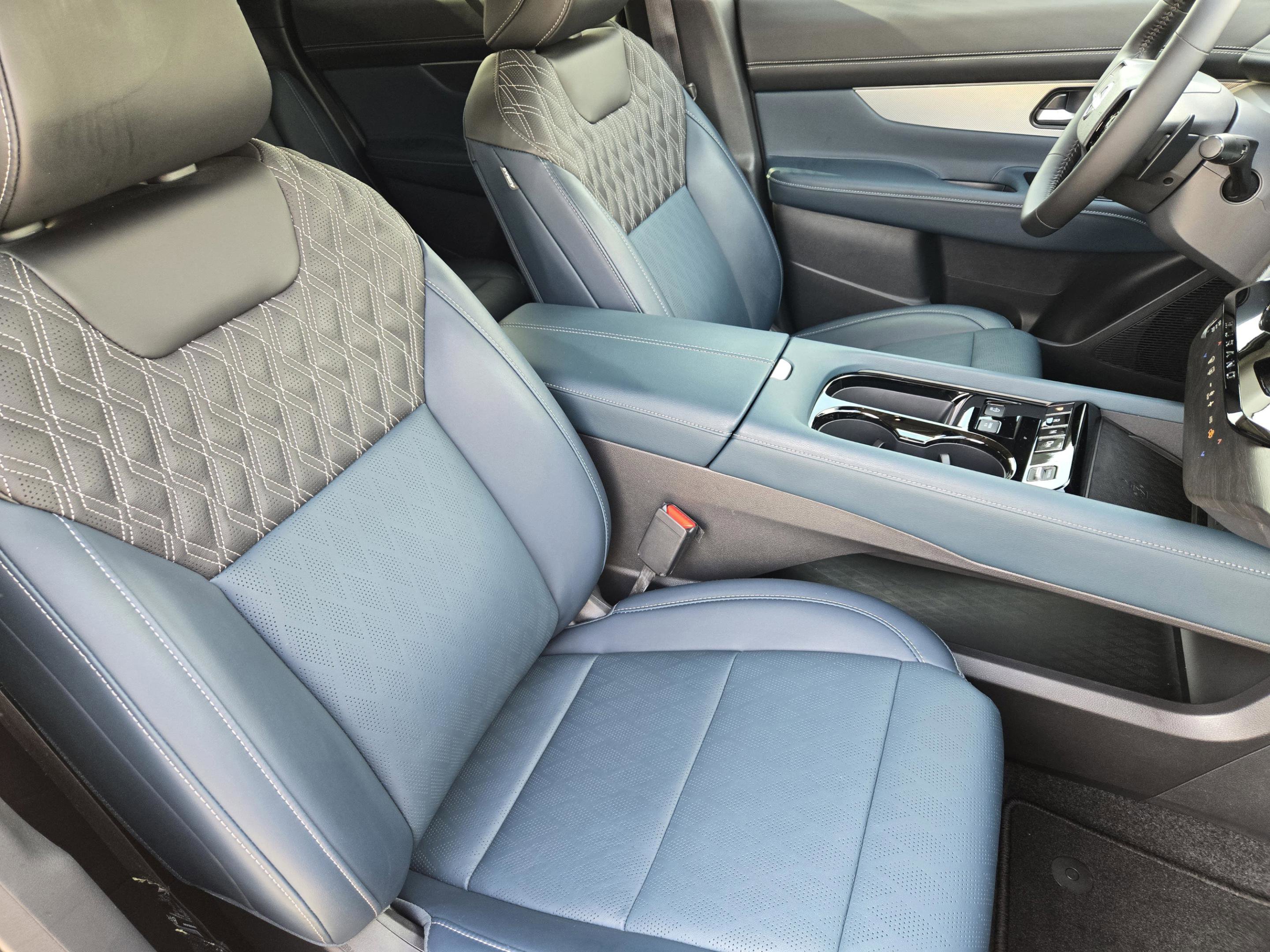Used 2025 Nissan Murano Platinum w/ Cargo Package AWD/4WD image 10