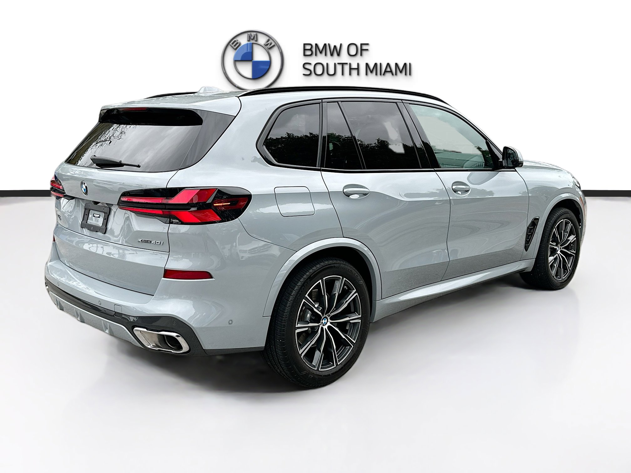 Certified 2024 BMW X5 xDrive40i w/ M Sport Package image 7
