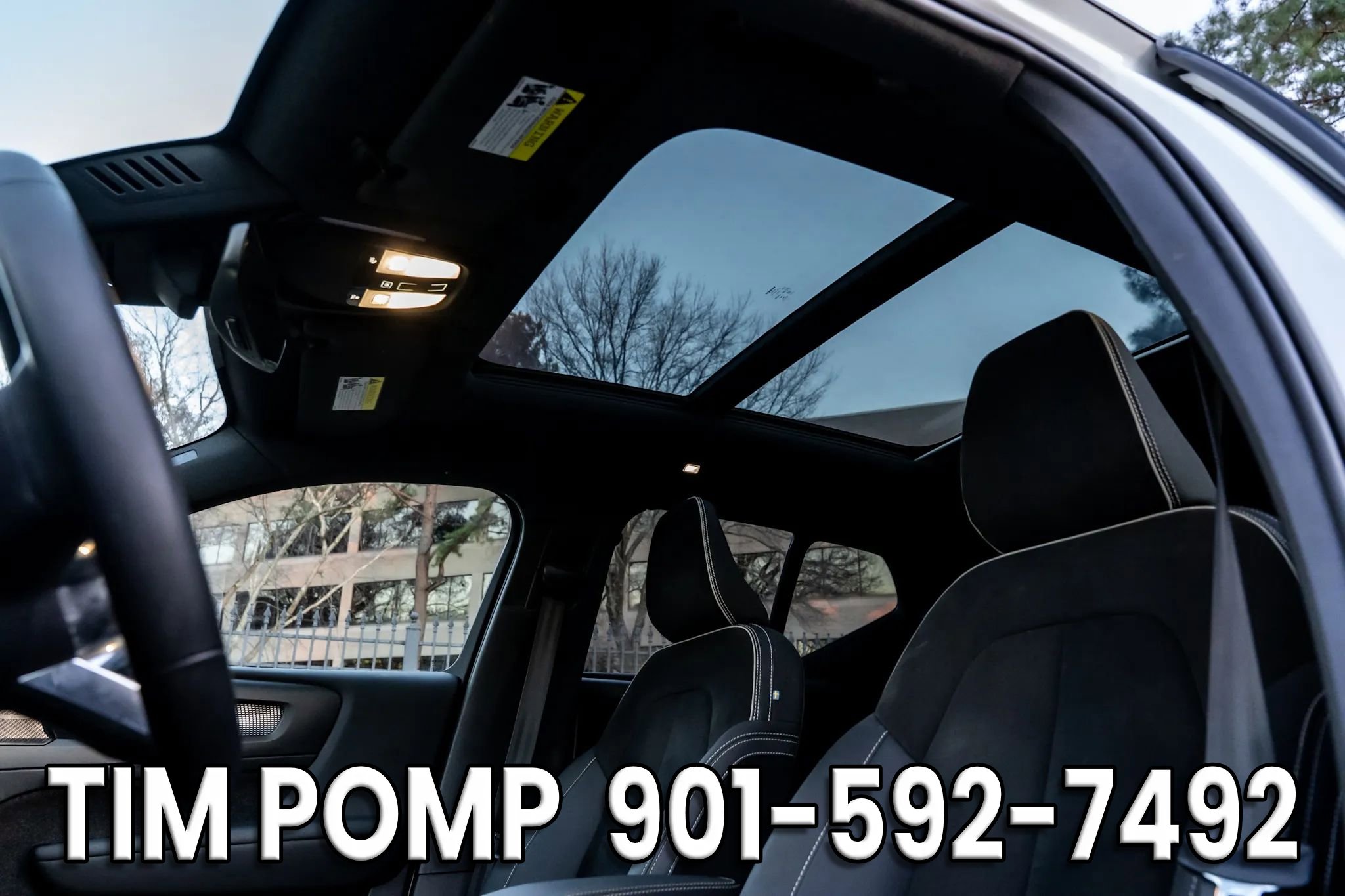 Used 2022 Volvo XC40 P8 Recharge Ultimate image 12