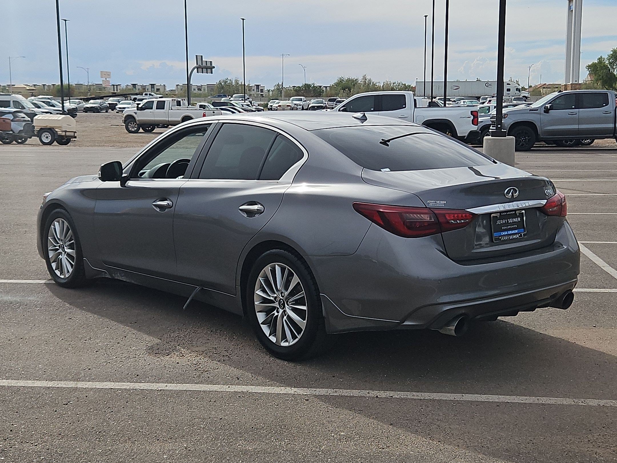 Used 2023 INFINITI Q50 Luxe w/ Cargo Package RWD image 3