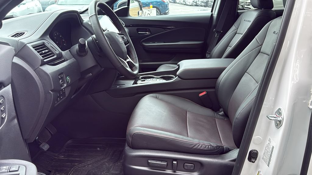 Used 2024 Honda Ridgeline Black Edition image 20