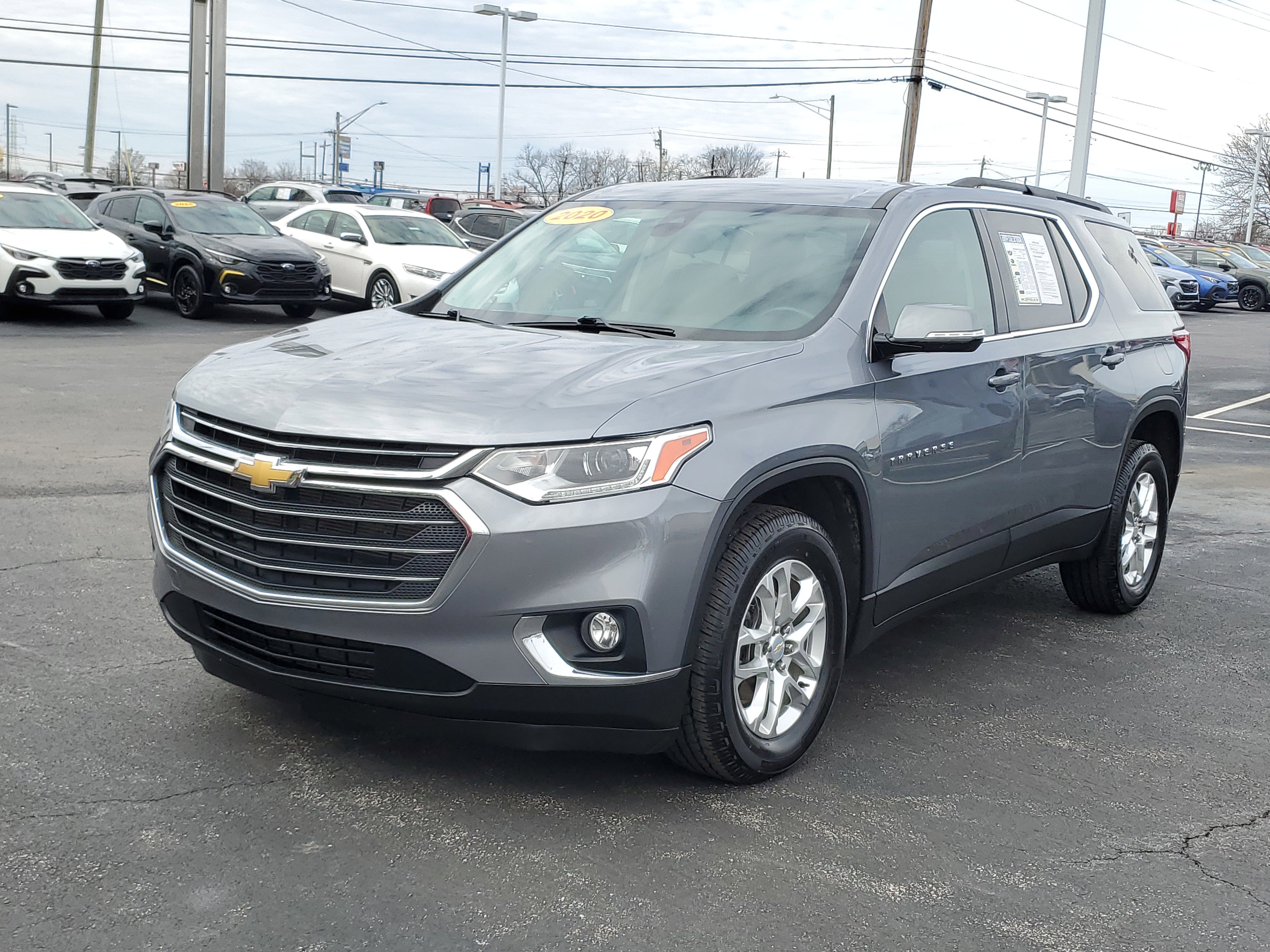 Used 2020 Chevrolet Traverse LT w/ Driver Confidence II Package image 29