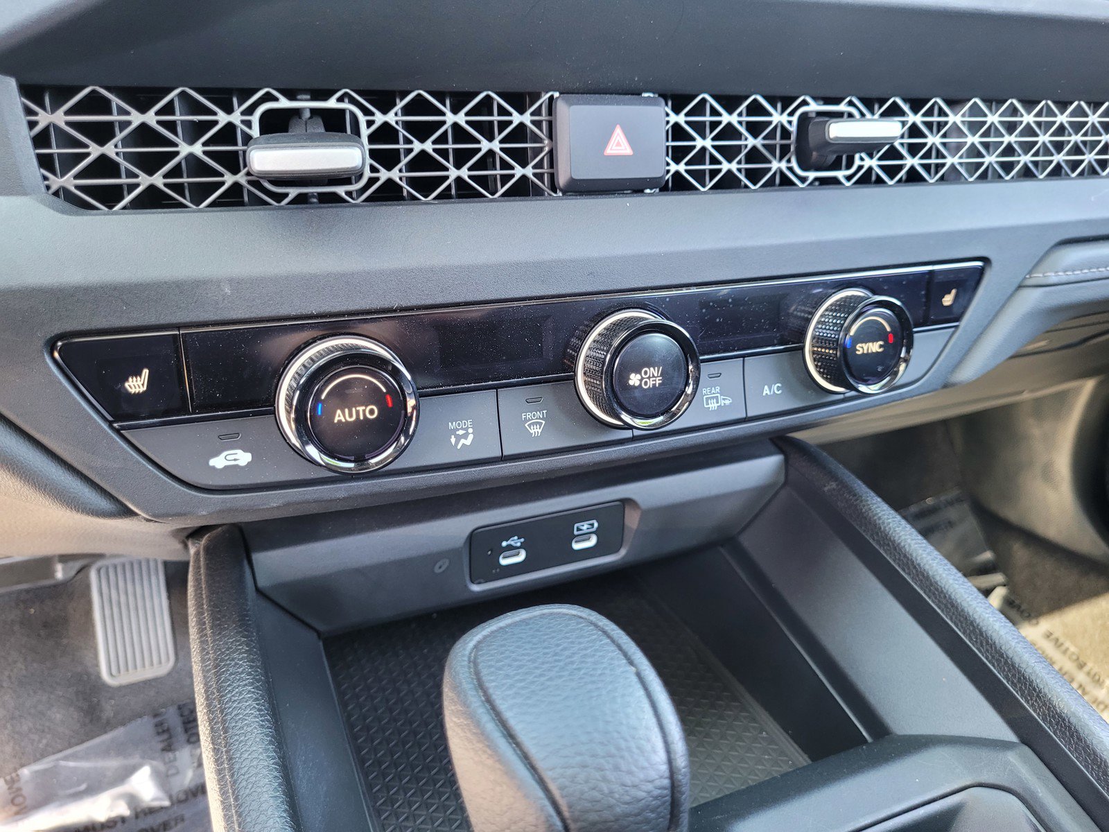 Used 2023 Honda Accord EX image 18