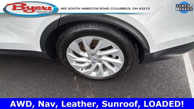 Used 2024 Land Rover Discovery S image 34