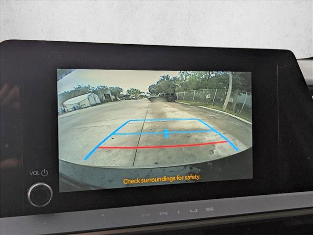 Used 2024 Toyota Prius XLE FWD image 15