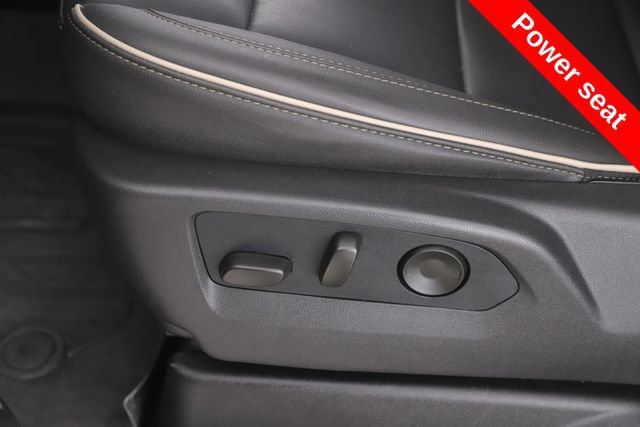 Used 2025 GMC Yukon XL Elevation w/ LPO, Floor Liner Package AWD/4WD image 18
