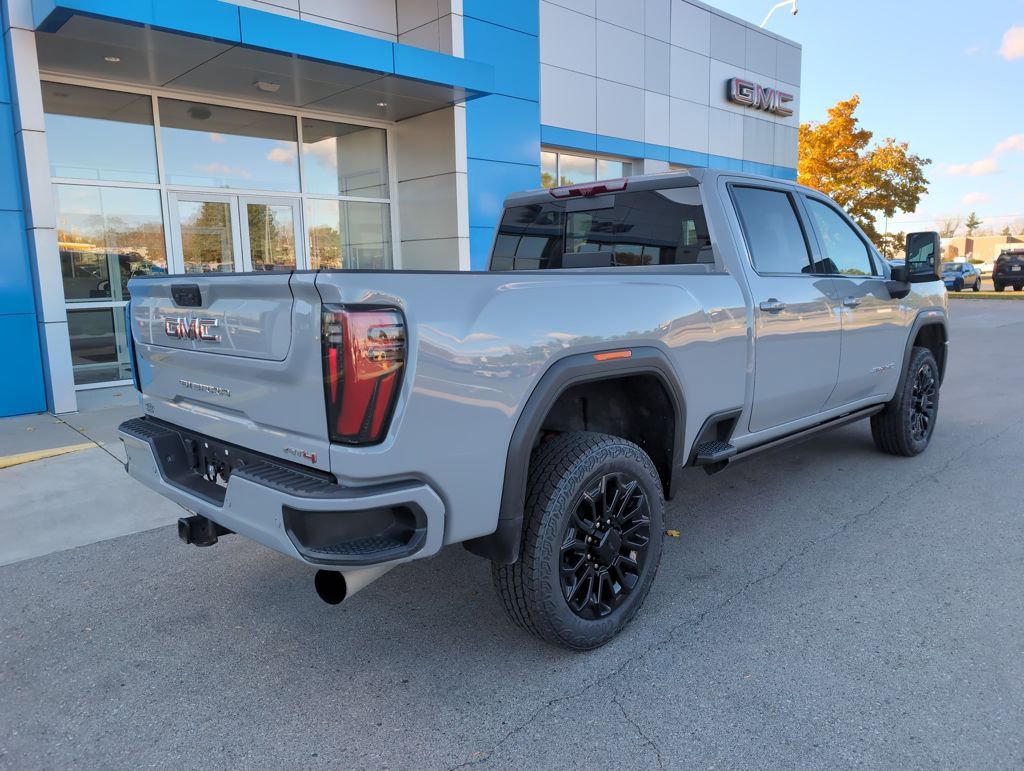 Used 2024 GMC Sierra 2500 AT4 w/ AT4 Premium Plus Package image 8