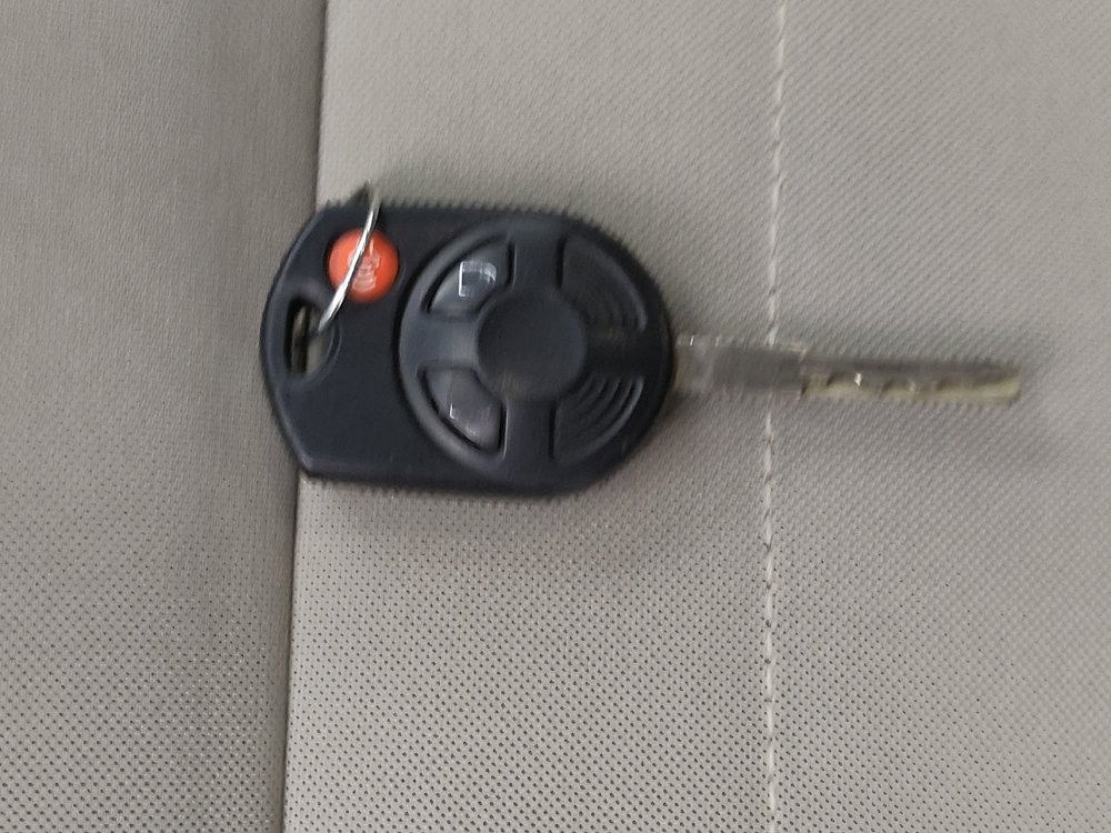 Used 2014 Ford Escape SE FWD image 32