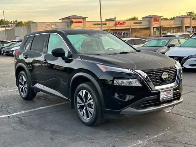 Certified 2023 Nissan Rogue SV AWD/4WD image 3