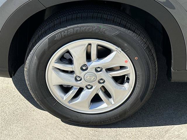 New 2026 Hyundai Venue SE FWD image 6
