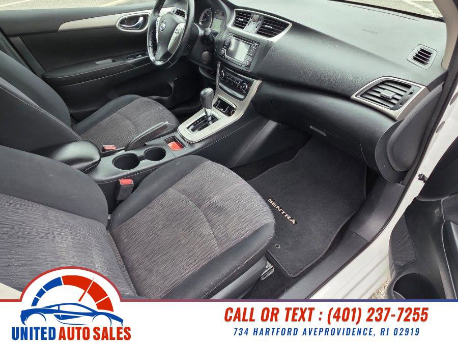 Used 2015 Nissan Sentra SV FWD image 12
