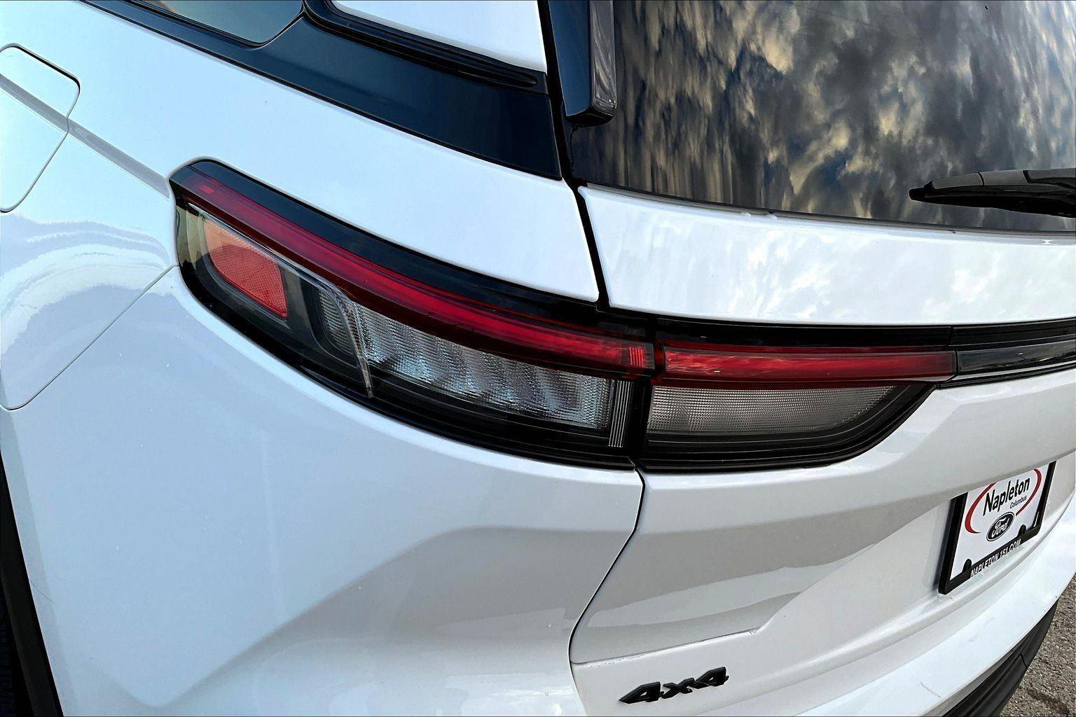 Used 2023 Jeep Grand Cherokee Altitude image 31