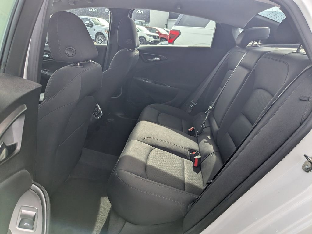 Used 2024 Chevrolet Malibu LT image 12