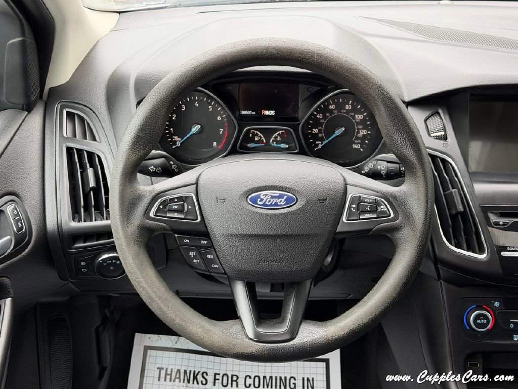 Used 2018 Ford Focus SEL FWD image 22