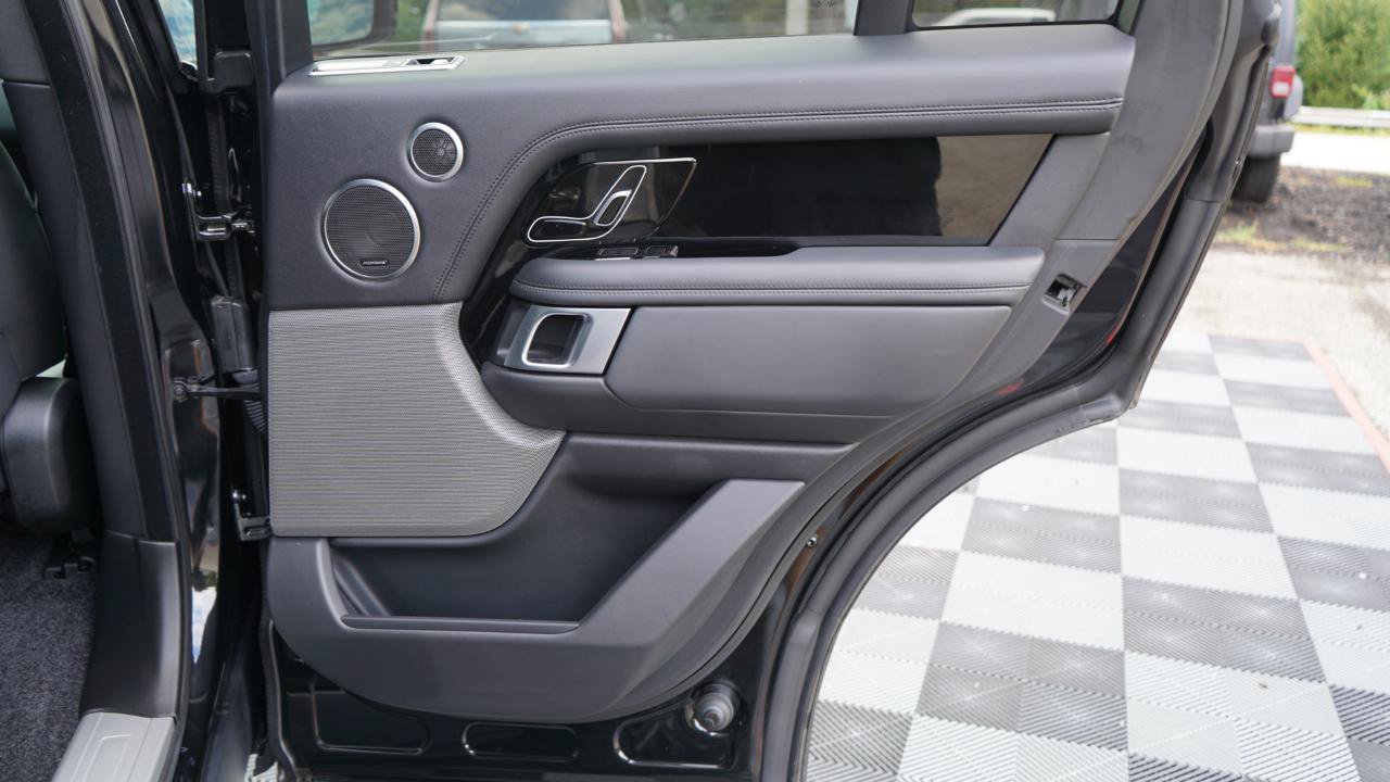 Used 2020 Land Rover Range Rover HSE AWD/4WD image 54