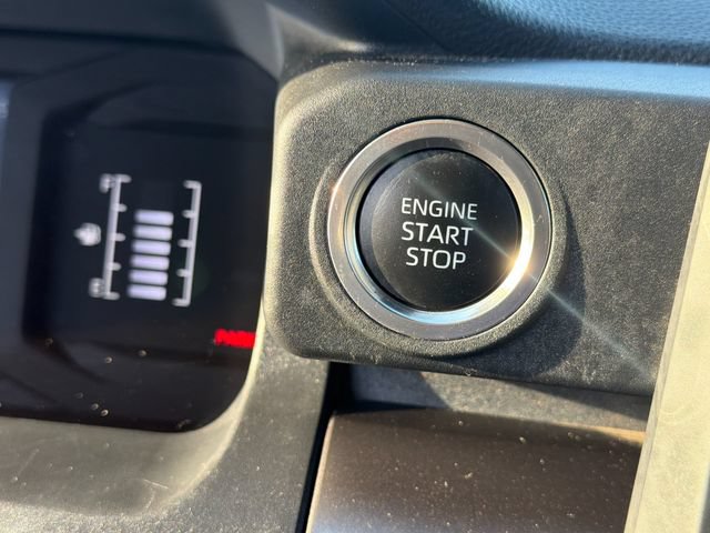 Certified 2025 Toyota 4Runner SR5 AWD/4WD image 23