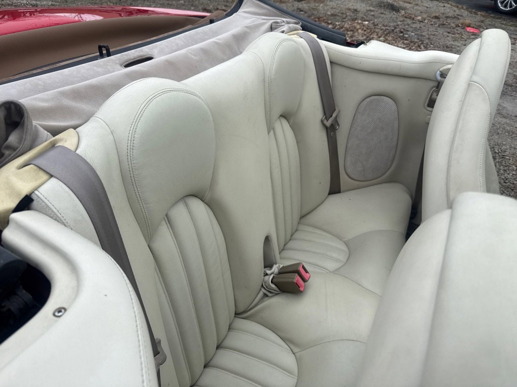 Used 2000 Jaguar XK8 Convertible image 14