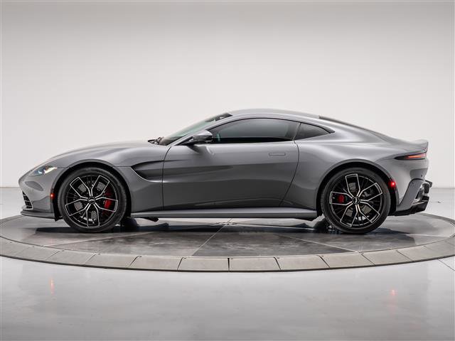 Used 2021 Aston Martin V8 Vantage Automatic image 7