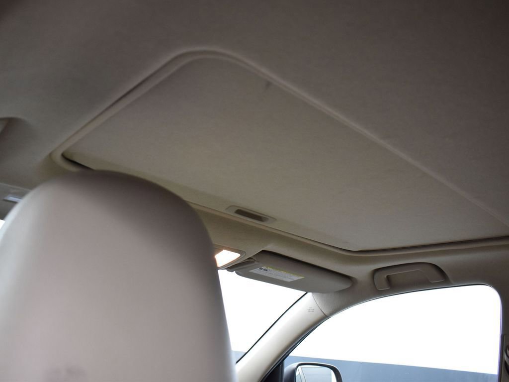 Used 2012 Toyota RAV4 Limited w/ Navigation Value Pkg image 22