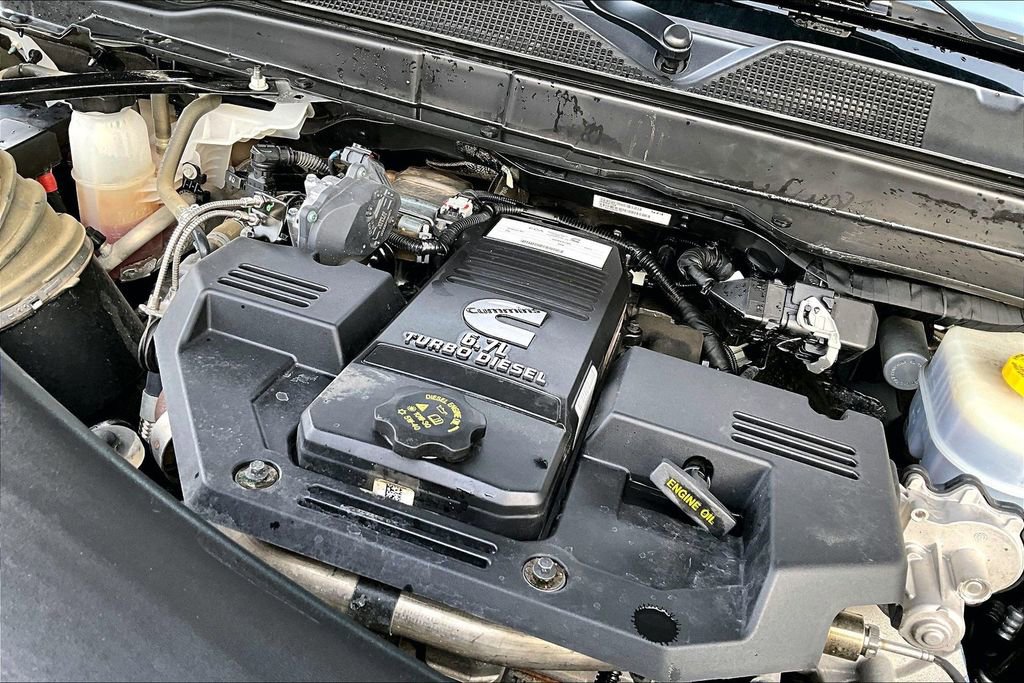 Used 2024 RAM 3500 Big Horn image 34