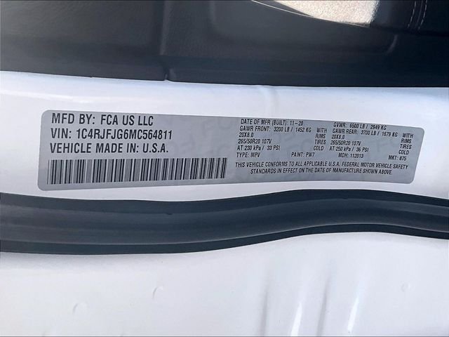 Used 2021 Jeep Grand Cherokee Summit AWD/4WD image 34