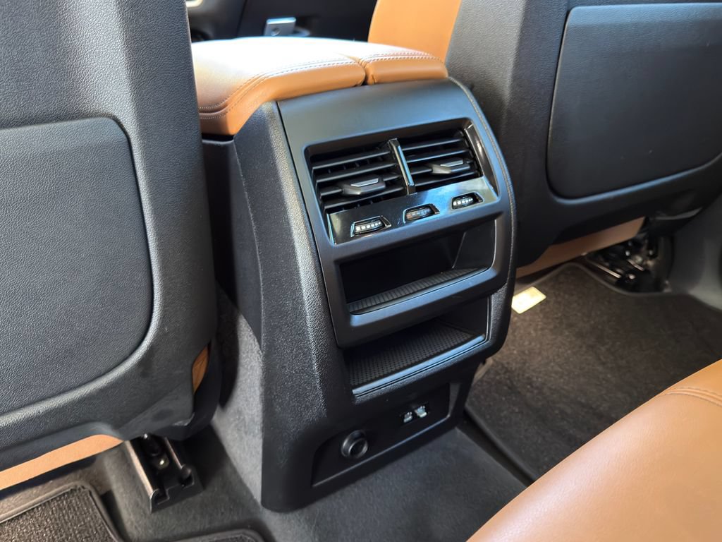 Used 2024 BMW X5 xDrive40i w/ Premium Package AWD/4WD image 18