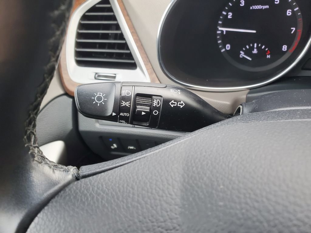 Used 2017 Hyundai Santa Fe SE w/ SE Ultimate Tech Package 03 image 21