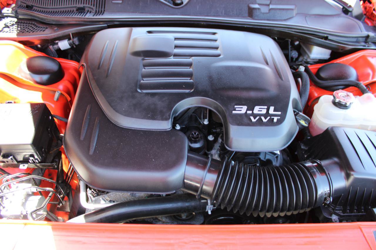 Used 2022 Dodge Challenger GT RWD image 47