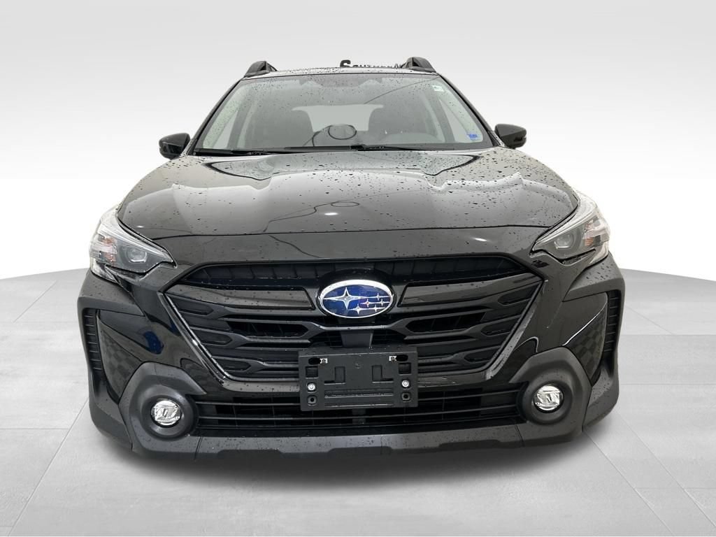 Used 2025 Subaru Outback Onyx Edition AWD/4WD image 9