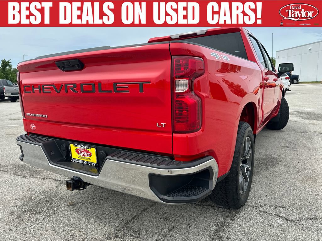 Used 2022 Chevrolet Silverado 1500 LT AWD/4WD image 3