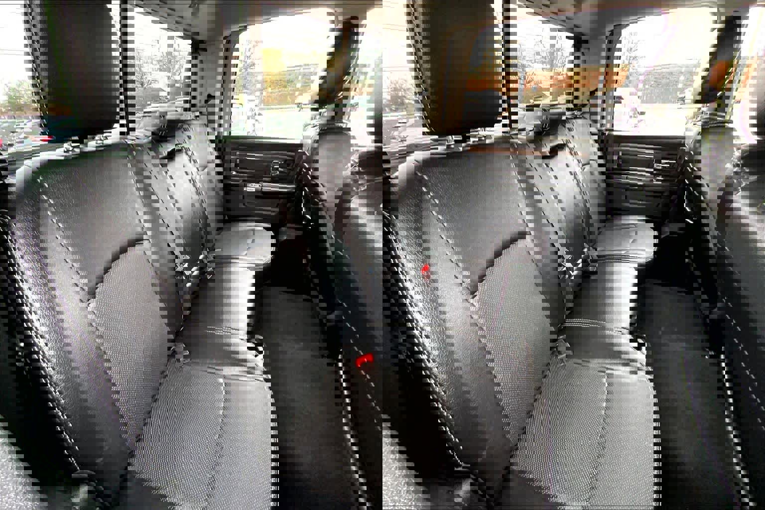 Used 2017 RAM 1500 Laramie image 17