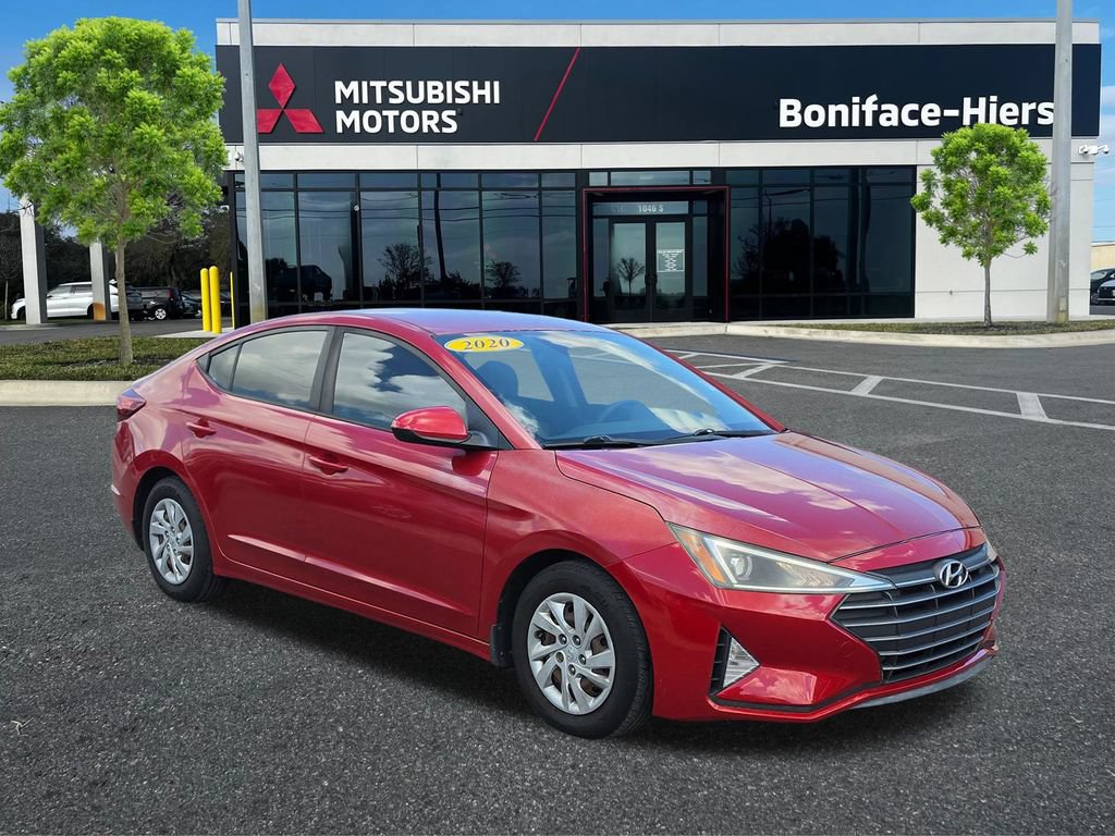 Used 2020 Hyundai Elantra SE w/ Cargo Package (C1)