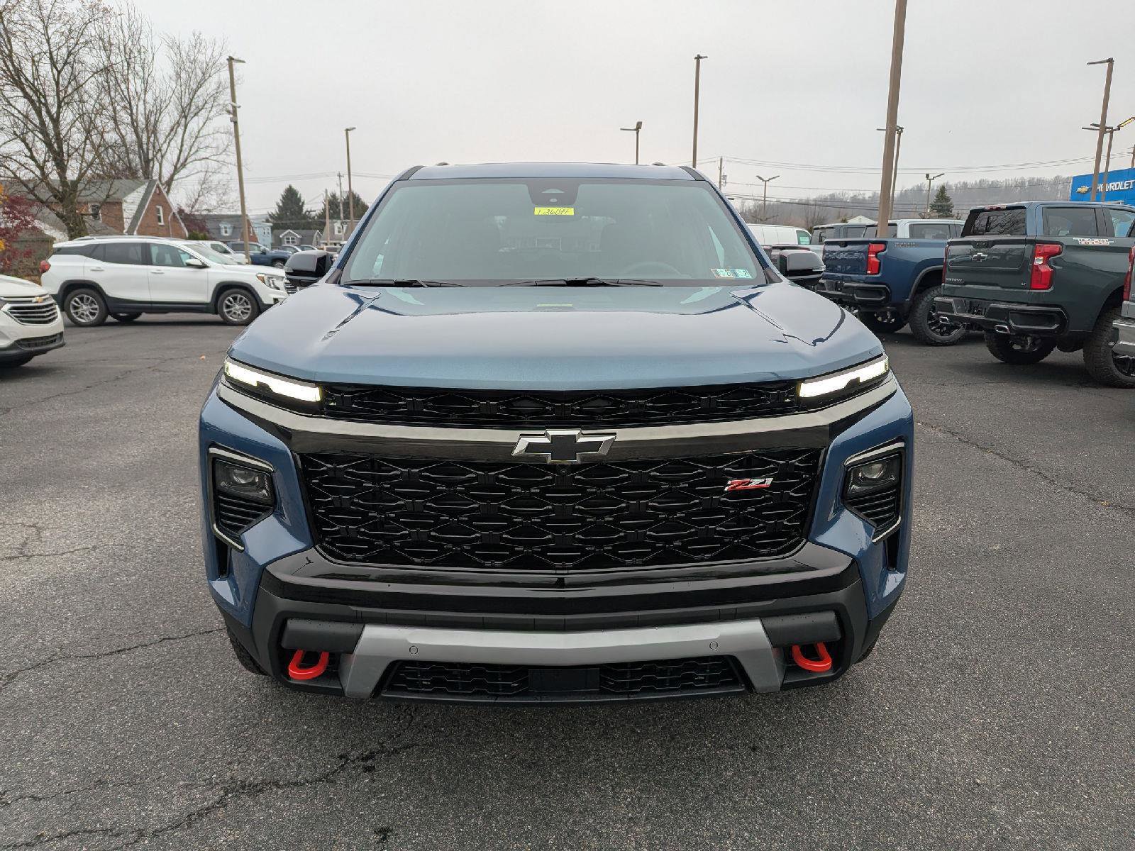 New 2026 Chevrolet Traverse Z71 w/ Enhanced Driving Package image 4