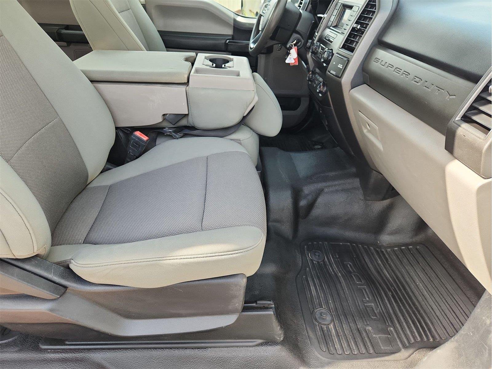 Used 2020 Ford F250 XL w/ Power Equipment Group RWD image 24
