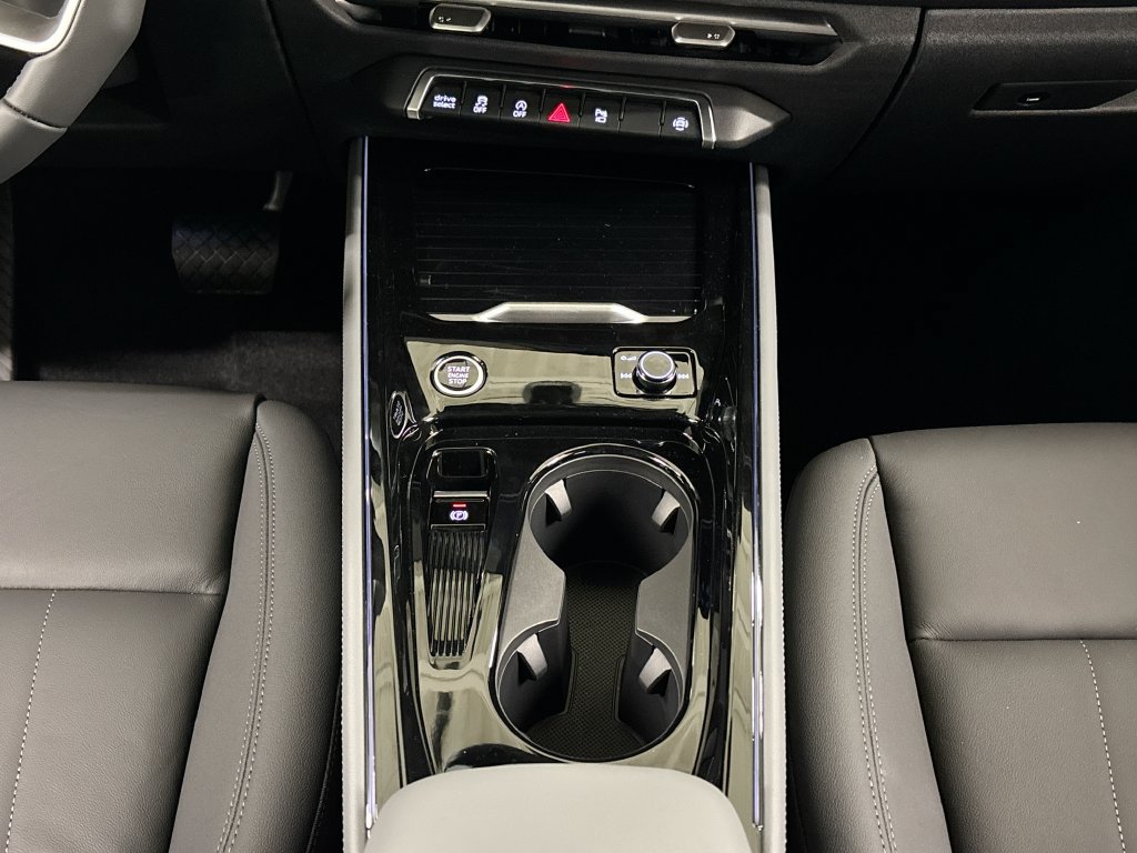 New 2026 Audi Q3 quattro 2.0T AWD/4WD image 13