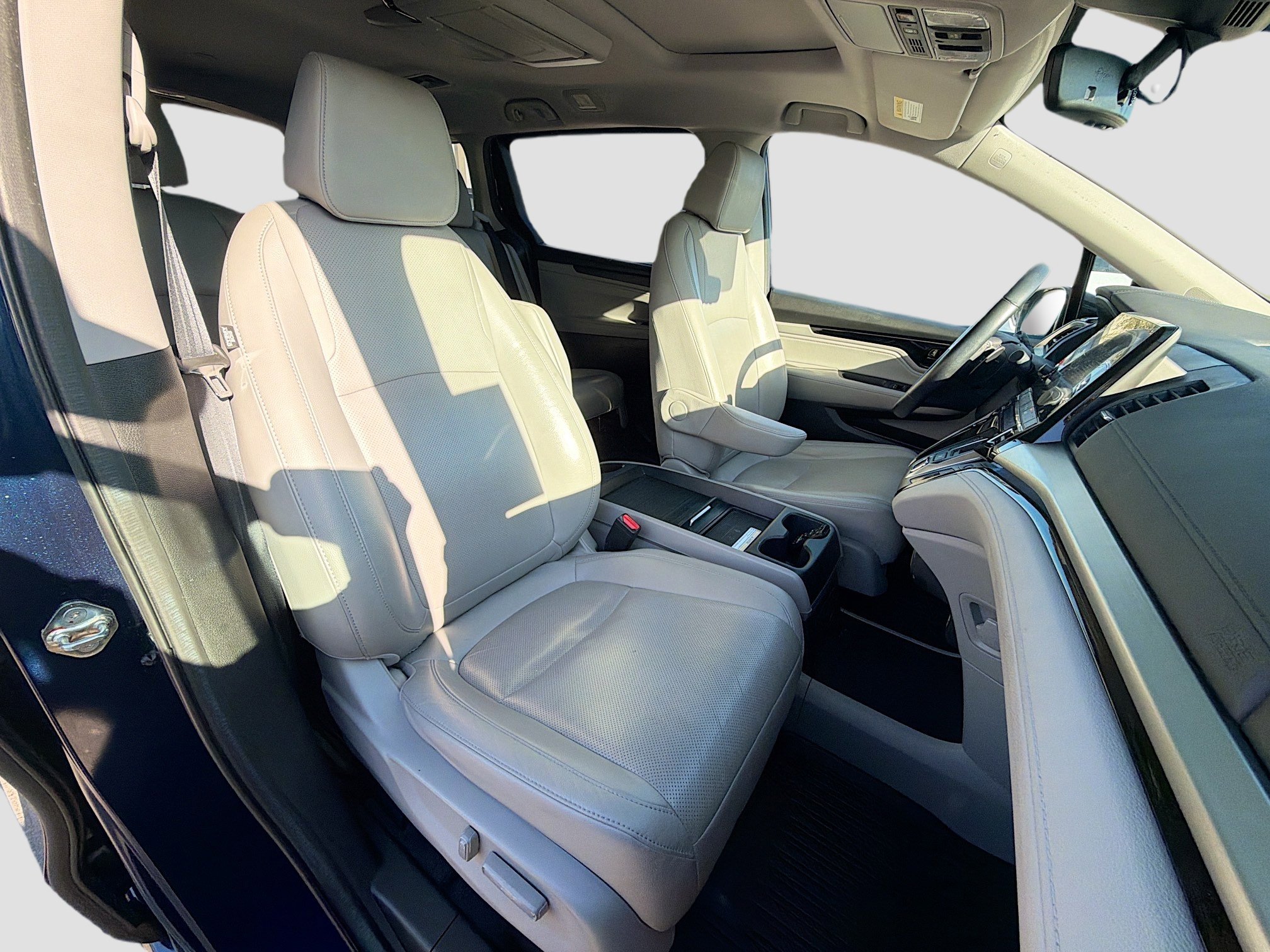 Used 2019 Honda Odyssey Elite image 15