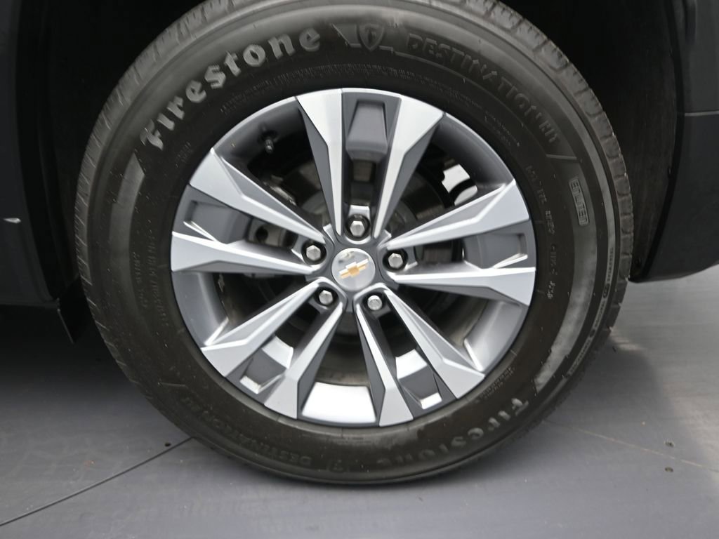 Used 2026 Chevrolet Equinox LT w/ Safety and Technology Package image 10