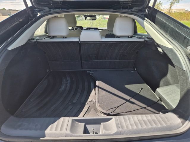 Used 2024 Toyota Prius XLE AWD/4WD image 11