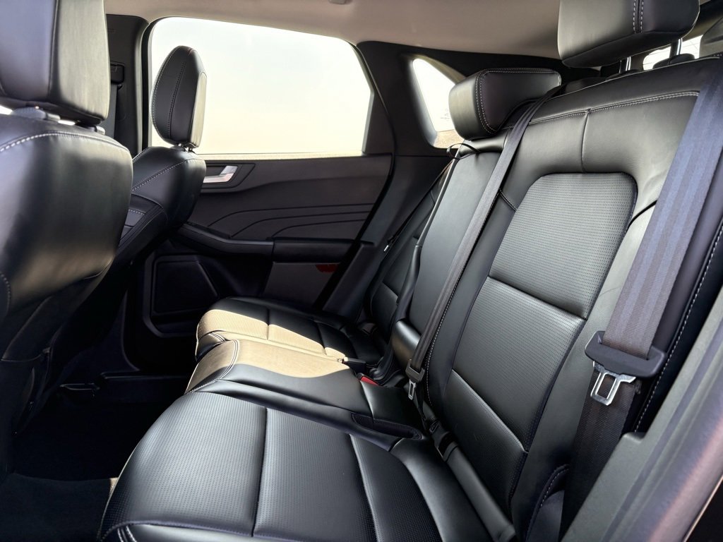 Used 2024 Ford Escape Platinum image 22