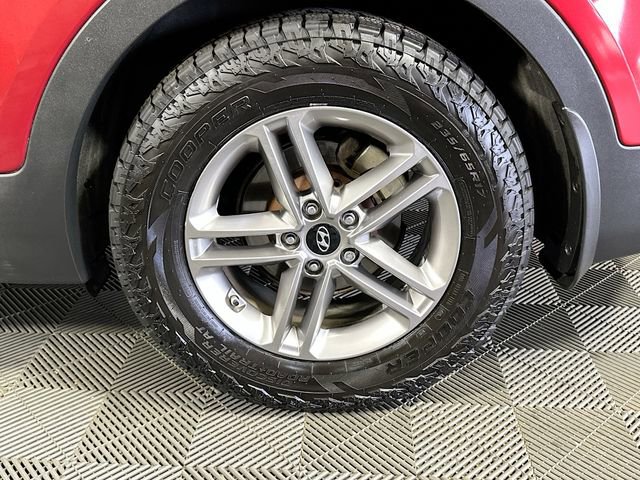 Used 2018 Hyundai Santa Fe Sport w/ Cargo Package FWD image 27