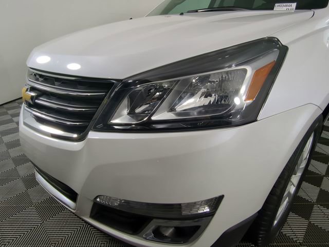 Used 2016 Chevrolet Traverse LT w/ Style and Technology Package image 46