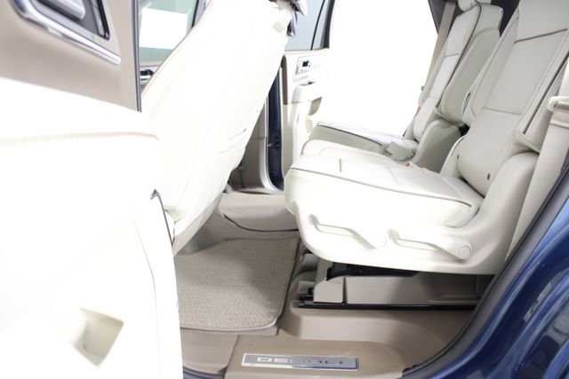 Used 2026 GMC Yukon Denali w/ Denali Reserve Package image 22